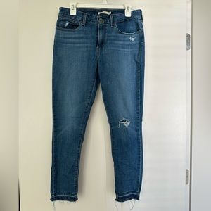 Levi jeans
